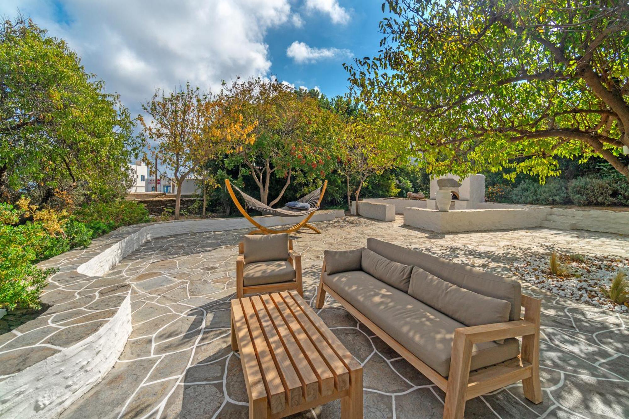 Rabagas Suites Luxury - In The Heart Of Sifnos Apollonia  Bagian luar foto